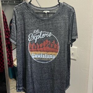 Maurice’s graphic tee!